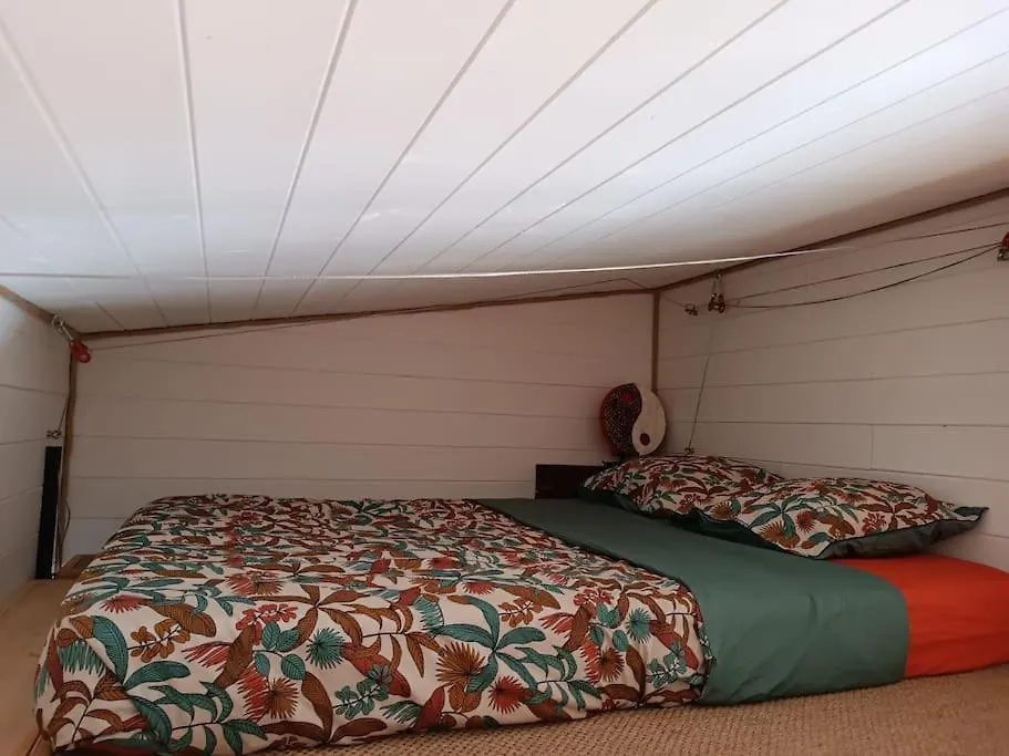 Tiny House De La Cote Roannaise Hotel Ambierle