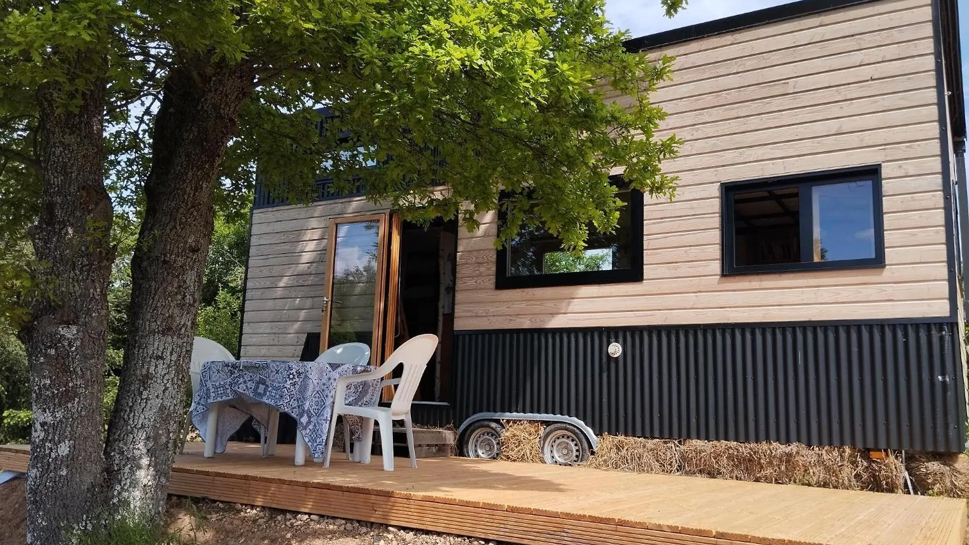 Campsite Tiny House De La Cote Roannaise Hotel Ambierle