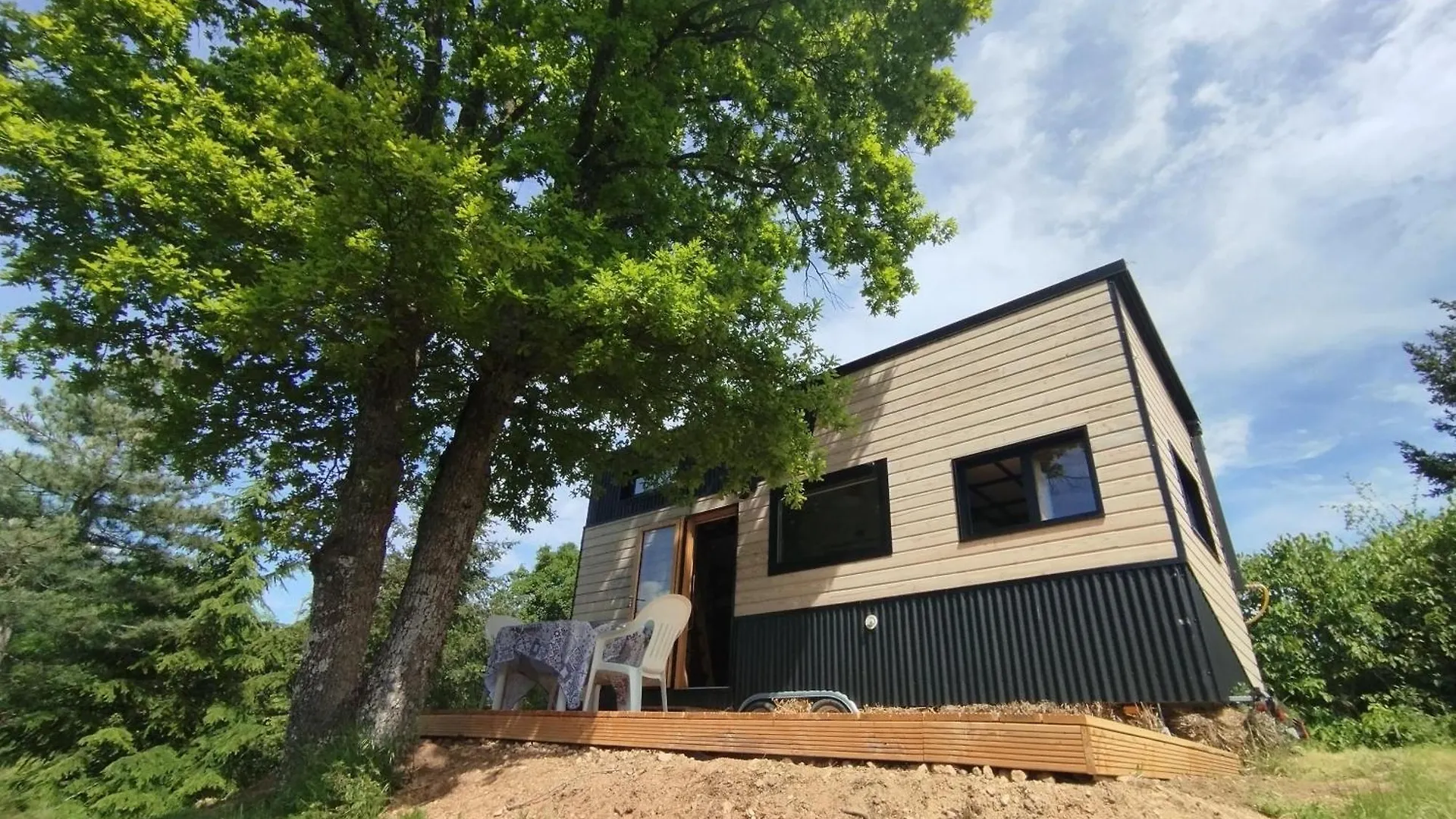 Tiny House De La Cote Roannaise contacts